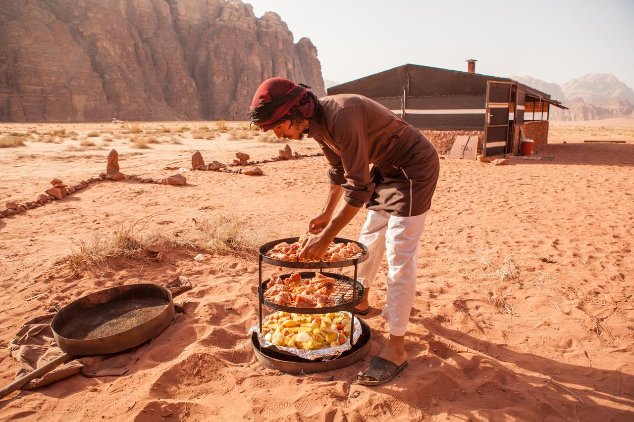 Hotel Arabian Nights Wadi Rum Exterior foto