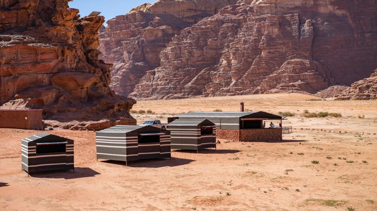 Hotel Arabian Nights Wadi Rum Exterior foto